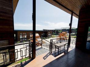 Отель Manresa Family Resort