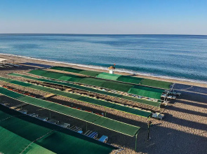 Throne Beach Resort & Spa