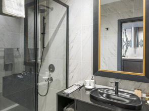 Апартаменты Benesta Residence by Newinn