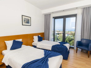 Bellapais Oasis Hotel