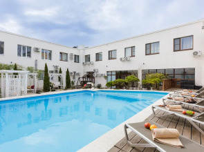 Курортный отель Эделон