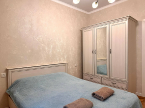 Uyutnye Frunze 571-106 Apartaments