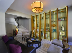 Отель Agora Life