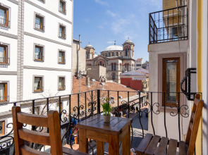 Pi Home & Apartments