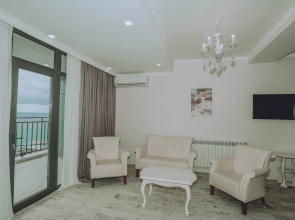 Отель Royal Medis