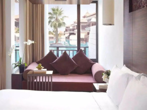 Курортный отель Anantara The Palm Dubai Resort