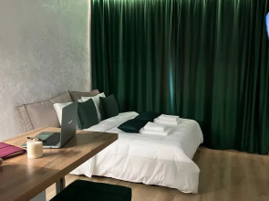 V 5 Minutakh Ot Aeroporta Apartments