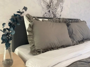 Квартира Двухкомнатная квартира с современным ремонтом