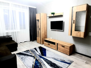 V Tsentre Goroda Flat