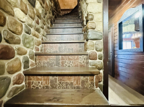 Квартира на Аланской, 25 "Пентхаус"