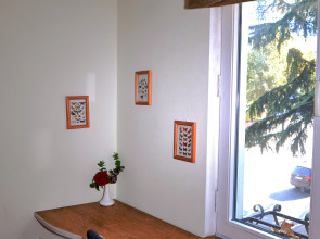 Отель Triple Eight