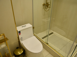 Отель QUT Hotel