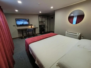 Отель TownHouse Tbilisi