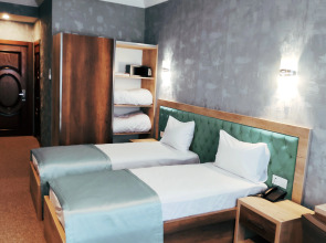 Отель Royal Sapphire