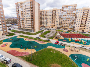 Апартаменты в центре Новороссийска с видом на горы и город LetoAрart