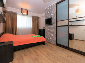 Апартаменты Советская 1