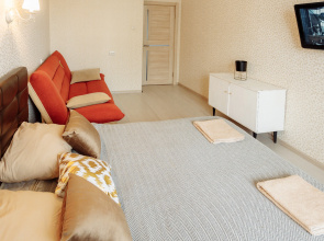Bolshaya na Prospekte Lenina Apartments