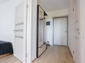 Апартаменты У нaс лучше, чeм дoма Sanset Героев Донбаса 10 кв 274