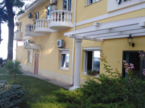 Lazur Hotel