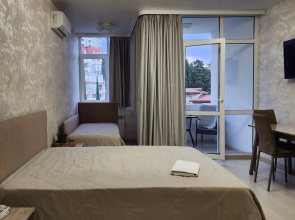 Kvartira S Vidom Na More V Tsentre Sochi Apartments