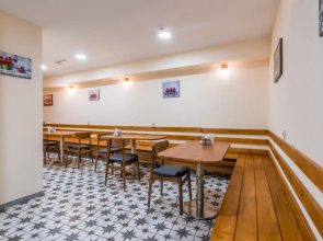 Hotel Green Inn Hotel