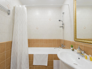 Квартира GM Apartments в стиле Рок-н-ролл с видом на Кремль