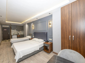 Отель Comfort Suites