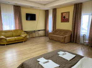 Отель Империал