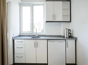 Отель Marvida Happy Suites