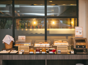 Отель Heeton Concept Pattaya by Compass Hospitality