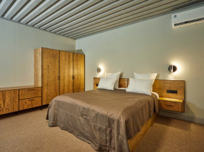 Отель Anana Ges