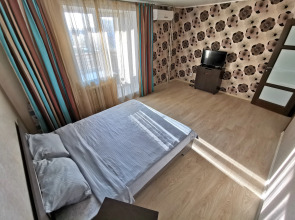 Квартира с Балконом