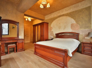 Отель Wine Palace