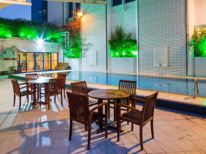 Отель Novel City Center