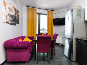 Апартаменты Lalapart Strawberry с дизайнерским ремонтом у метро Дмитровская