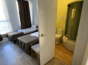 Отель White House