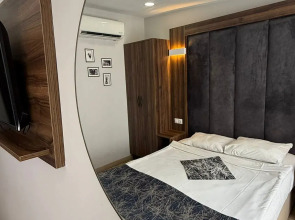 Отель Han Suite