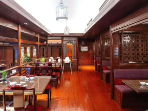 Отель Ambassador Bangkok Hotel