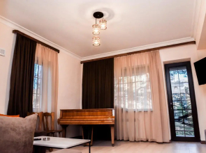 Maestro Rest House Dilijan Private House