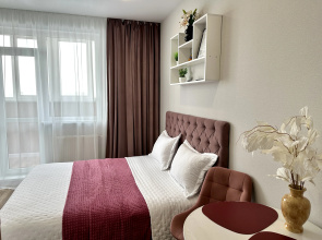 Kvartira Enigma Apartments v ZK Akvamarin radom s nabereznoj i TRC Akvamoll