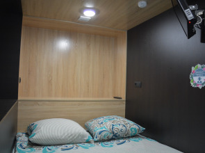 Хостел Капсульный отель Алоха