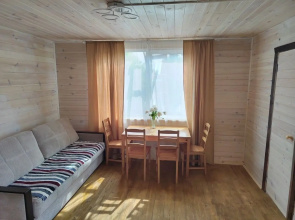 Na Lesnoy Ulitse 29A Private House