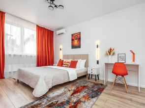 Uyutny Taunkhaus U Morya Flat