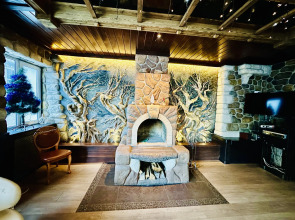 Квартира на Аланской, 25 "Пентхаус"