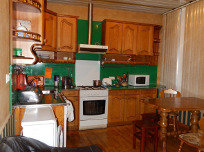 U Isaakiya Mini-Hotel