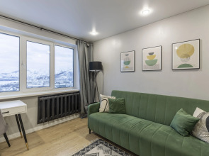 Квартира Уютная 2-к с Потрясающим Видом на Горы и Озеро