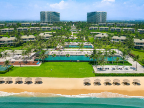 Alma Cam Ranh Resort