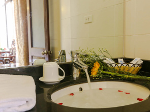 Hanoi La Storia Hotel