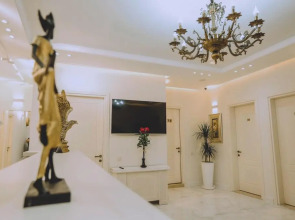 Отель Royal Medis