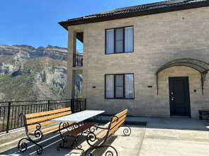 S Panoramnym Vidom Na Gory Private house